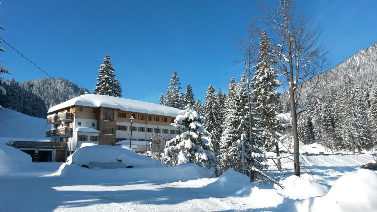 Albergue Blsv Sportcamp Direkt Am Kurvenlift Schliersee Exterior foto